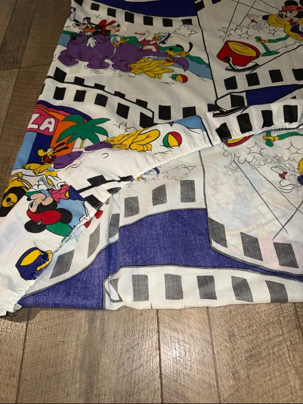 Vintage Disney Hollywood Movie Fab 5 Sheet Set